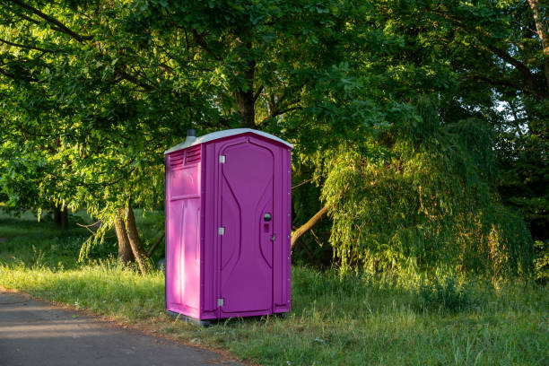 Best Portable bathroom rental  in Columbus, MN